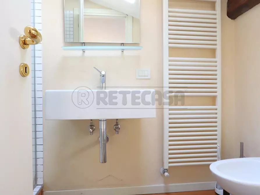 Immagine 20 di Bilocale in affitto  in Contra' San Domenico a Vicenza