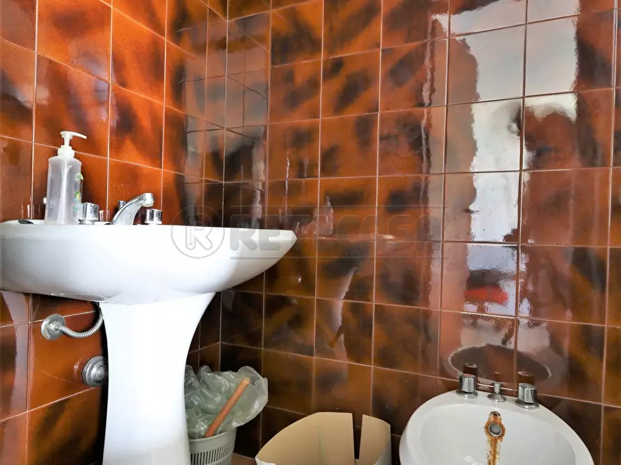 Immagine 11 di Ufficio in affitto  a Camisano Vicentino