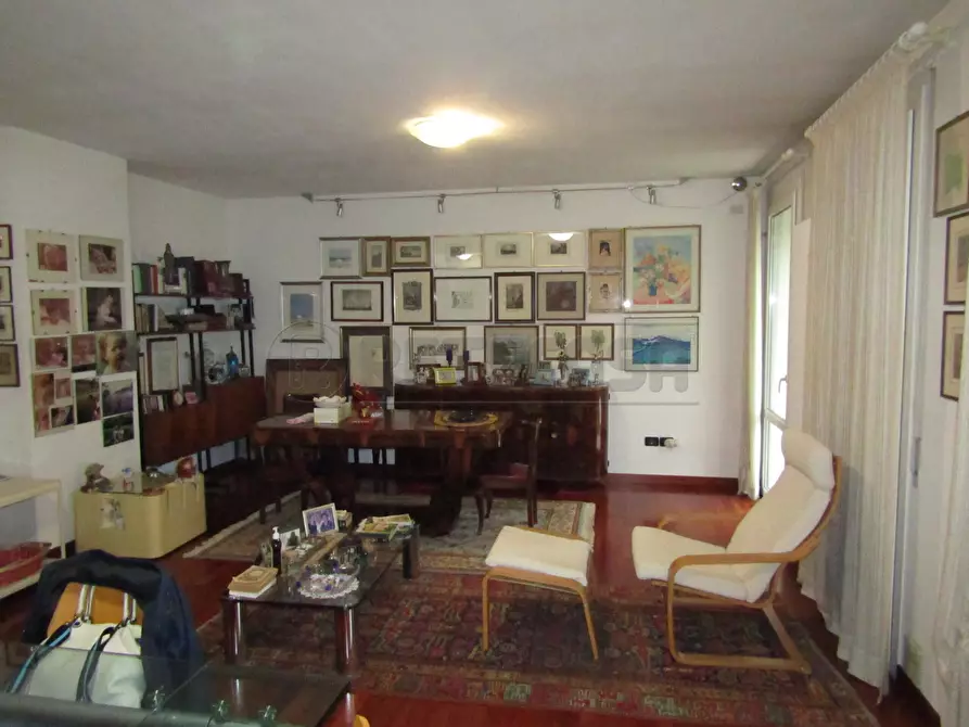 Immagine 2 di Bilocale in vendita  a Rosà