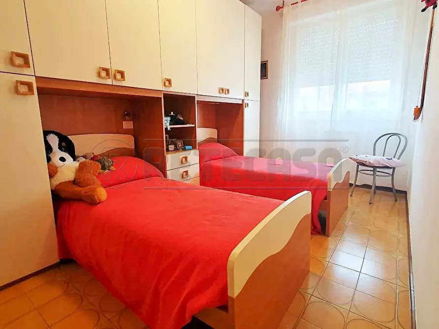 Immagine 11 di Trilocale in vendita  in Via dei Lecci a Viareggio