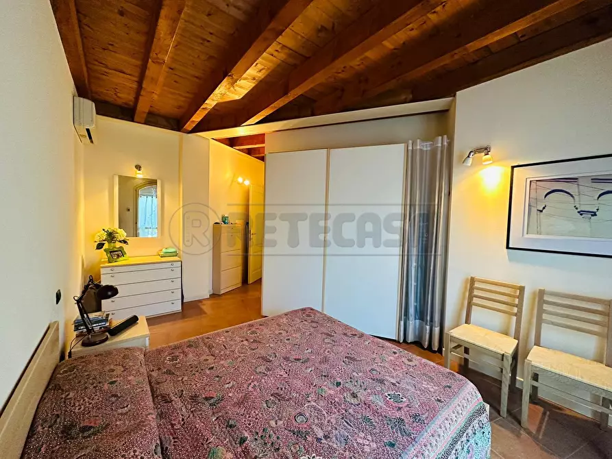 Immagine 20 di Appartamento in affitto  in Via del torchio a Manerba Del Garda