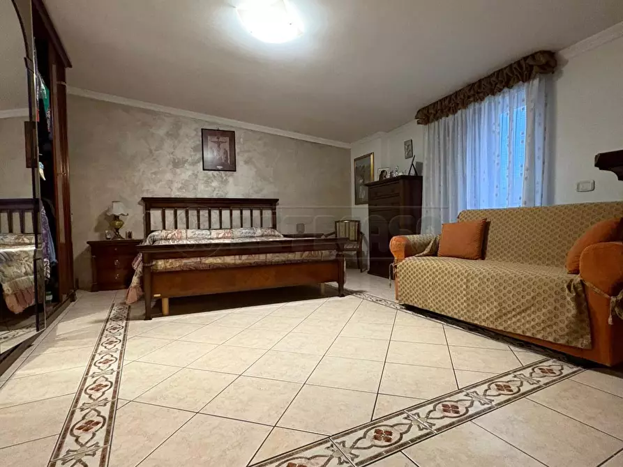 Immagine 9 di Quadrilocale in vendita  in Via de Maio Paolo a Marcianise