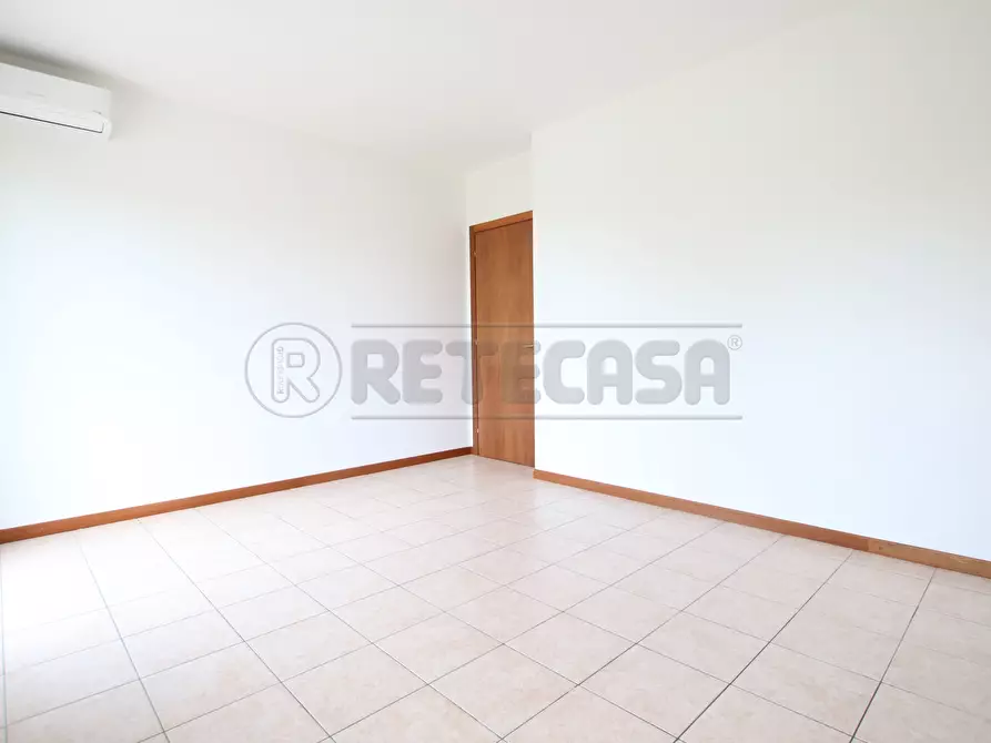 Immagine 78 di Terratetto in vendita  in Via Giovanni Falcone a Barbarano Mossano