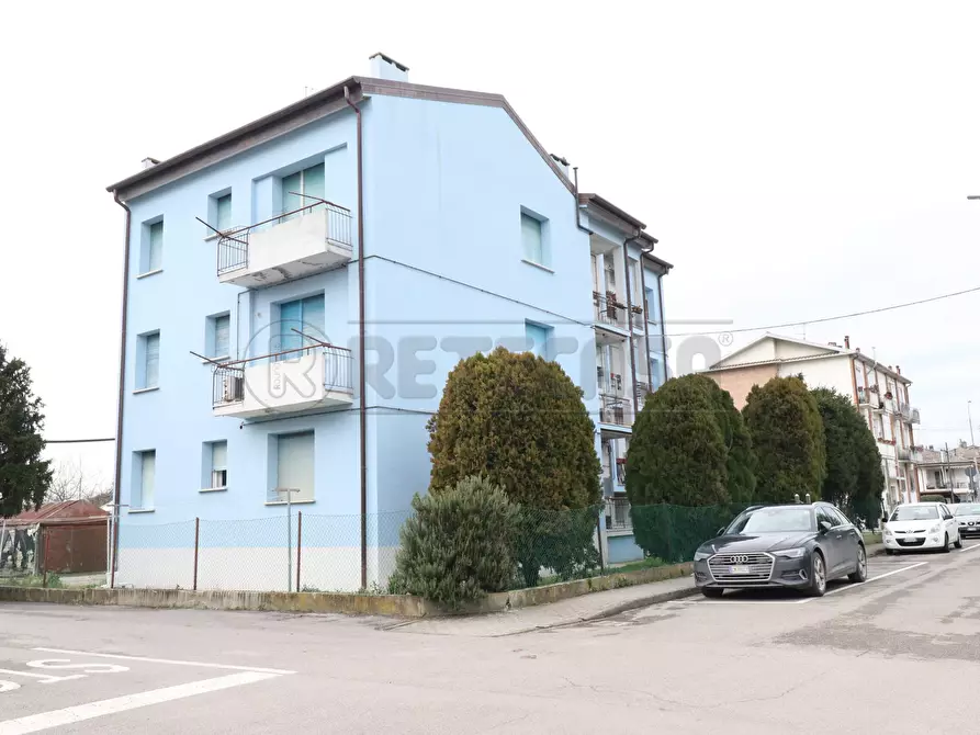 Immagine 1 di Attico in vendita  in Via Parini 4 a Bondeno