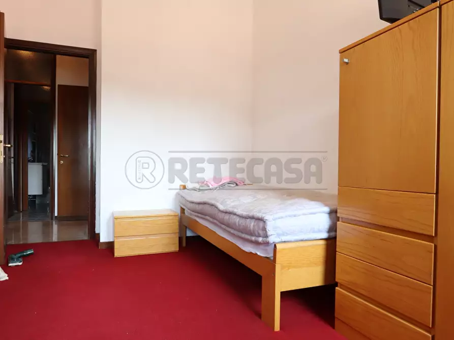 Immagine 3 di Stanza singola in affitto  a Vicenza