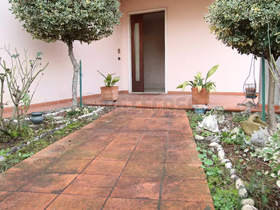 Immagine 3 di Porzione di casa in vendita  a Arcugnano