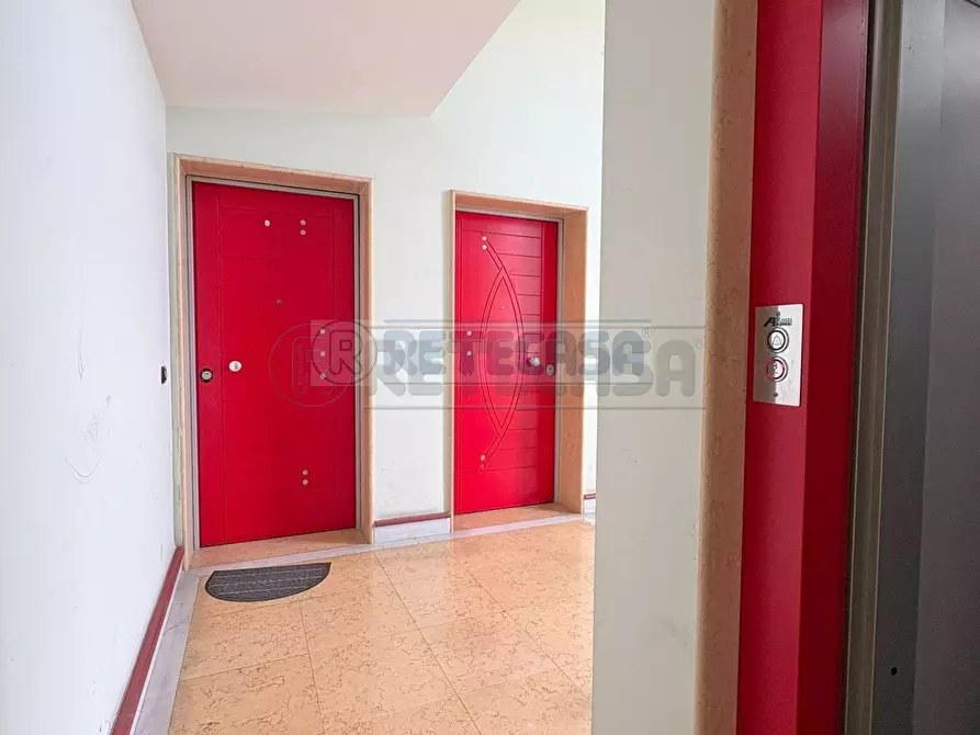 Immagine 21 di Mansarda in vendita  in Via Nicola Gaglione a Marcianise