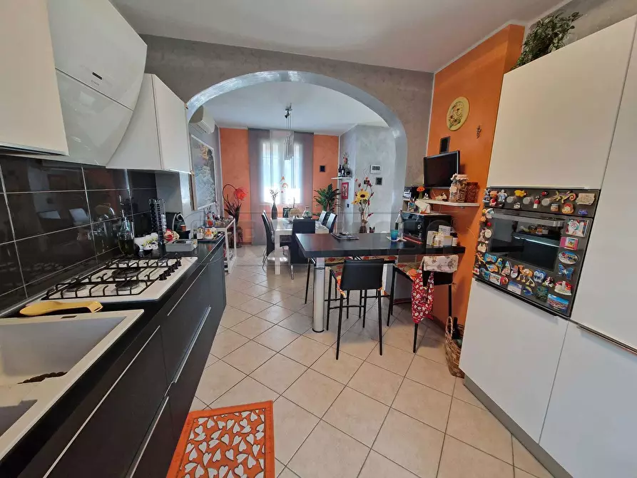 Immagine 1 di Villetta a schiera in vendita  in Via Roma a Pozzaglio Ed Uniti