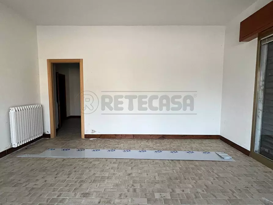 Immagine 1 di Locale commerciale in affitto  in Via Riviera Berica 45 a Barbarano Mossano