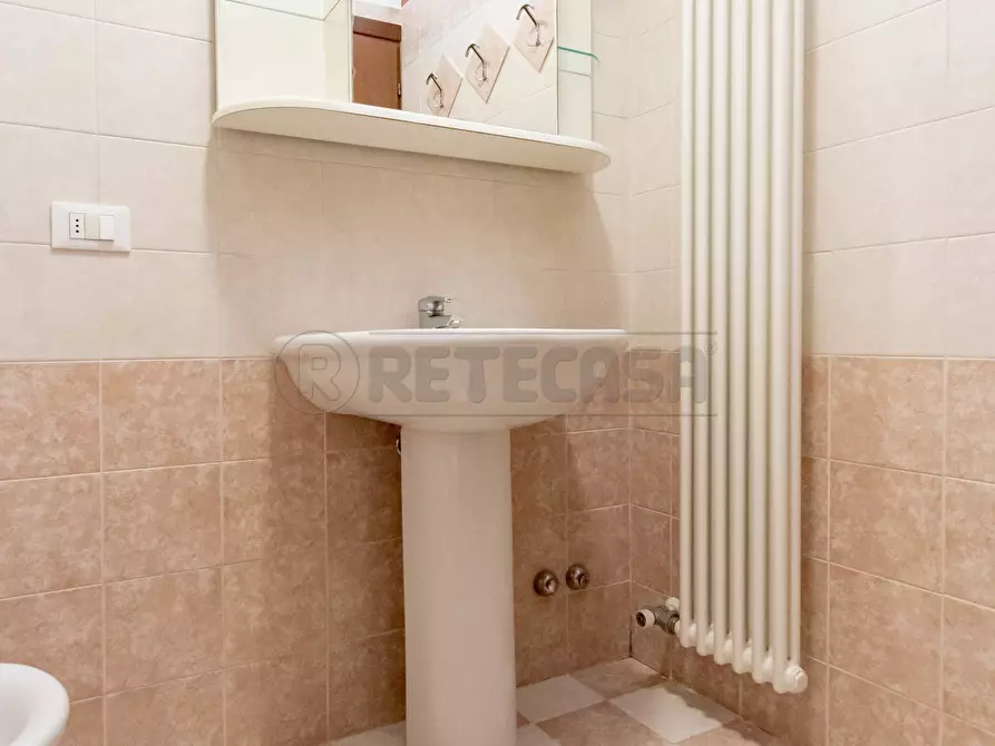 Immagine 8 di Appartamento in affitto  in VIA ROVEGLIARA 64 a Bressanvido