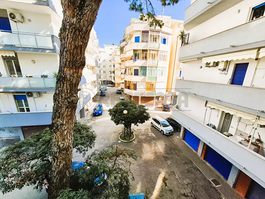 Immagine 20 di Bilocale in vendita  in Lungomare Giacomo Matteotti a Pescara