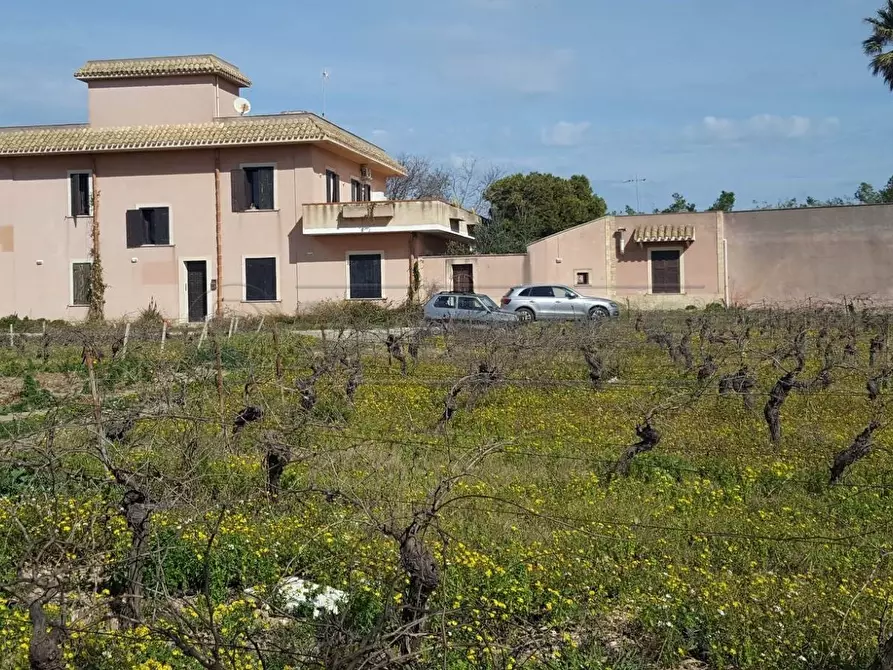Immagine 2 di Villa in vendita  in contrada spagnola snc a Marsala