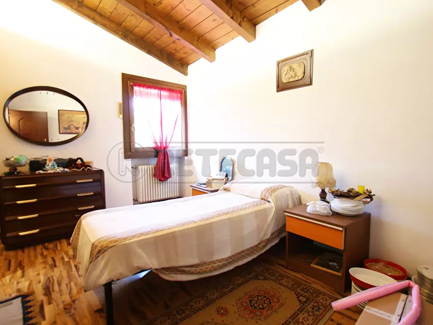 Immagine 18 di Porzione di casa in vendita  in strada del tormeno a Vicenza