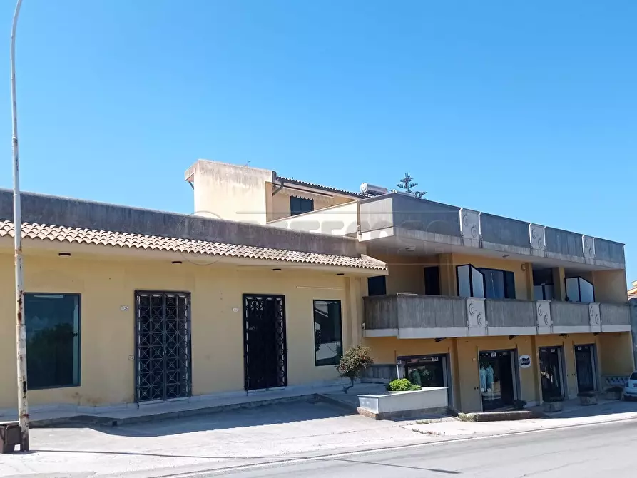 Immagine 2 di Palazzo in vendita  a Marsala