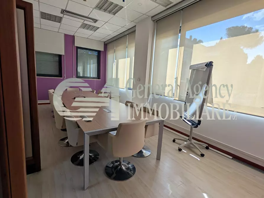 Immagine 27 di Ufficio in affitto  in VIALE DEL POGGIO FIORITO a Roma