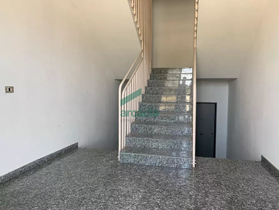 Immagine 5 di Ufficio in affitto  in S.P. 231 a Modugno