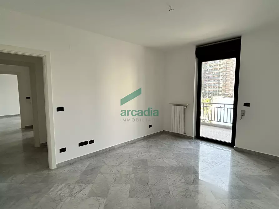 Immagine 16 di Ufficio in affitto  in Viale San Josemaría Escrivá 28 a Bari