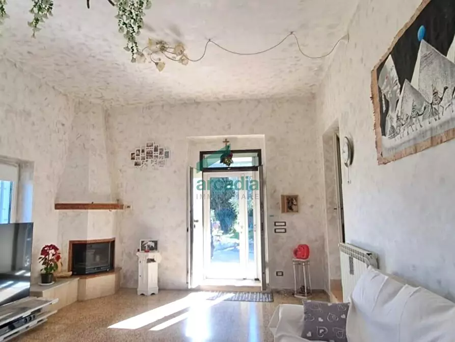 Immagine 8 di Villa in vendita  in Strada Comunale della Contrada delle Guadiane 25 A a Castellana Grotte