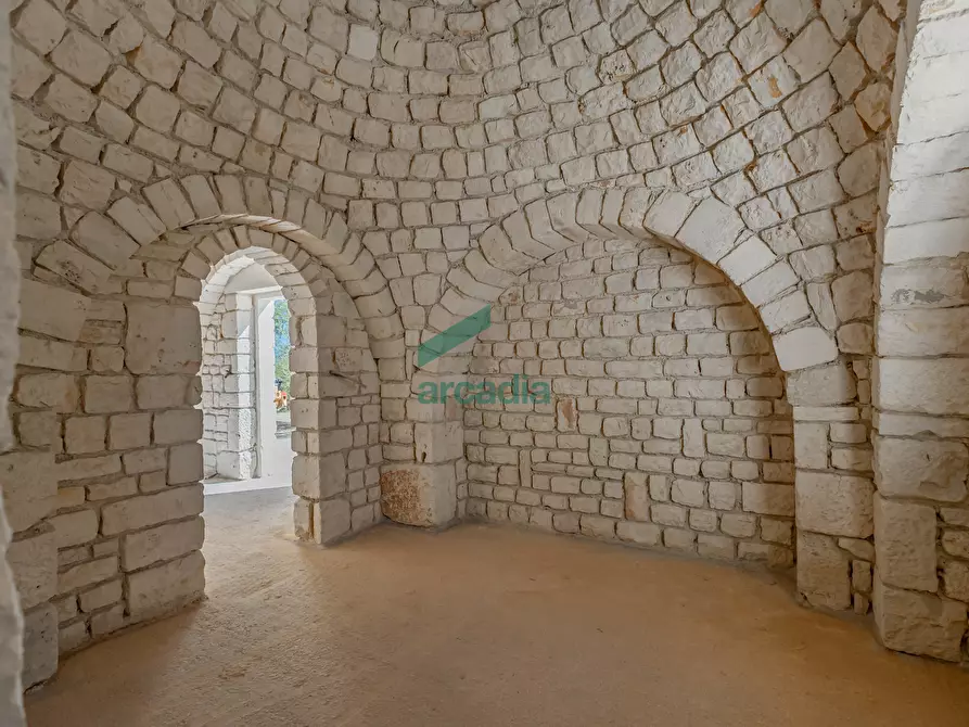 Immagine 26 di Rustico / casale in vendita  in Via Coreggia a Alberobello