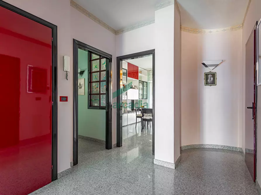 Immagine 17 di Quadrilocale in vendita  in Via Rosario Livatino 9 a Bari