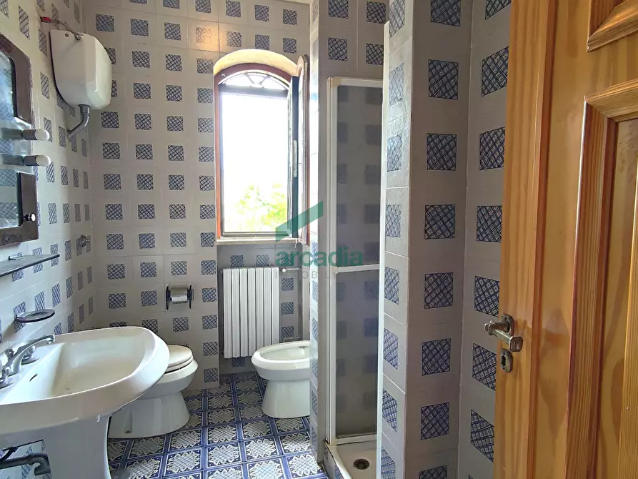 Immagine 5 di Villa in vendita  in Strada Cola di Cagno 32 a Bari