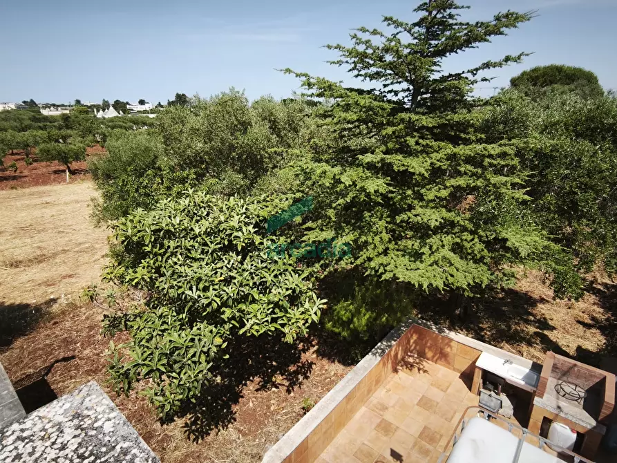 Immagine 35 di Villa in vendita  in KM 42 761 a Locorotondo