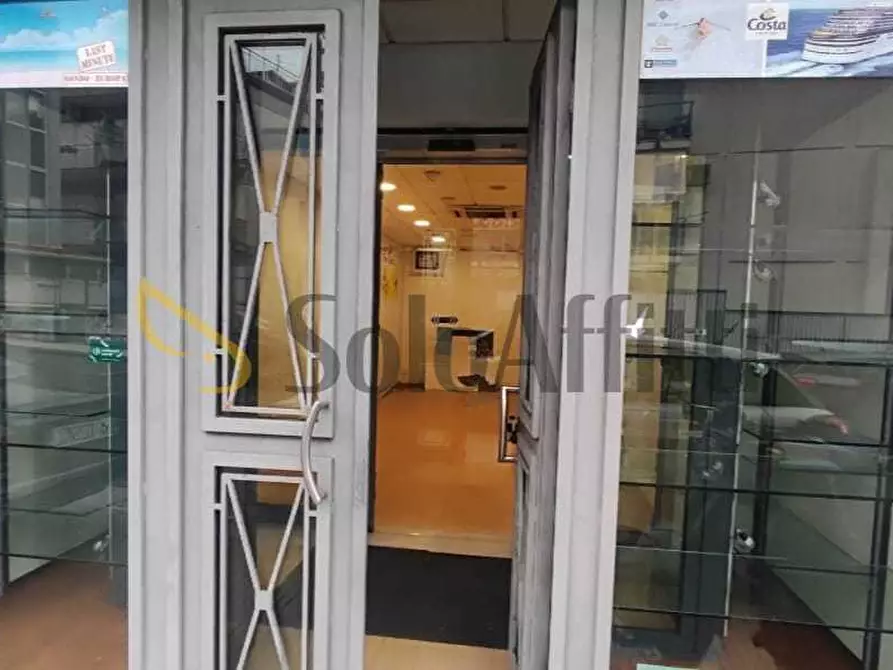 Immagine 2 di Attività artigianale in affitto  a Aci Castello