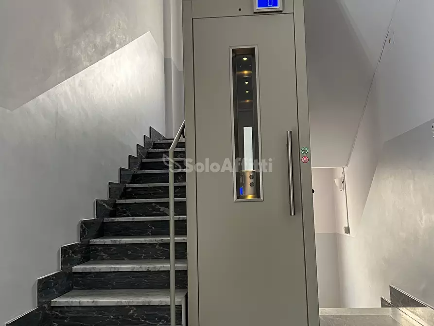 Immagine 3 di Trilocale in affitto  a Torino