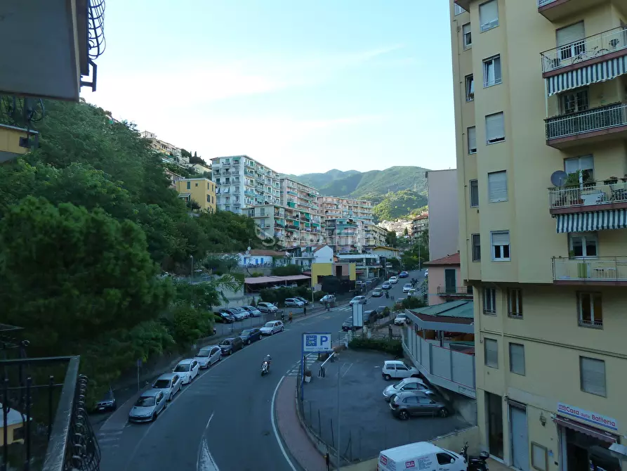 Immagine 18 di Bilocale in affitto  in Via San Francesco 133 a San Remo