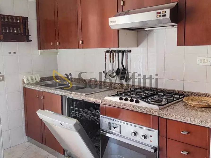 Immagine 11 di Stanza singola in affitto  in via Oliviero Limonta 44 a Cinisello Balsamo
