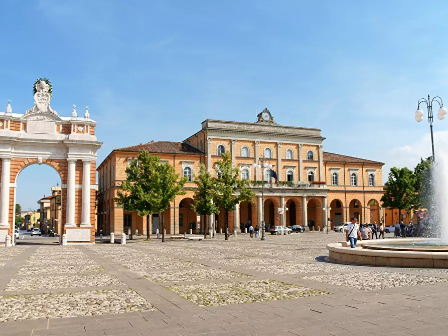 Immagine 1 di Trilocale in affitto  in UGO BASSI a Santarcangelo Di Romagna