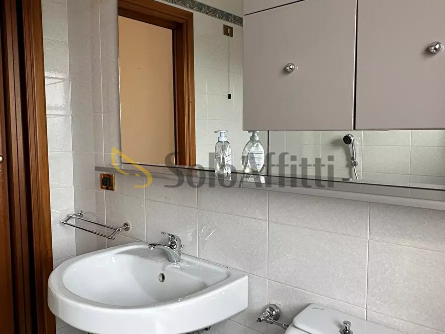 Immagine 26 di Trilocale in affitto  in Via Vittorio Alfieri a Terni