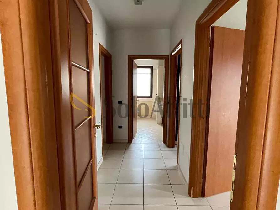 Immagine 12 di Pentalocale in affitto  a Sora