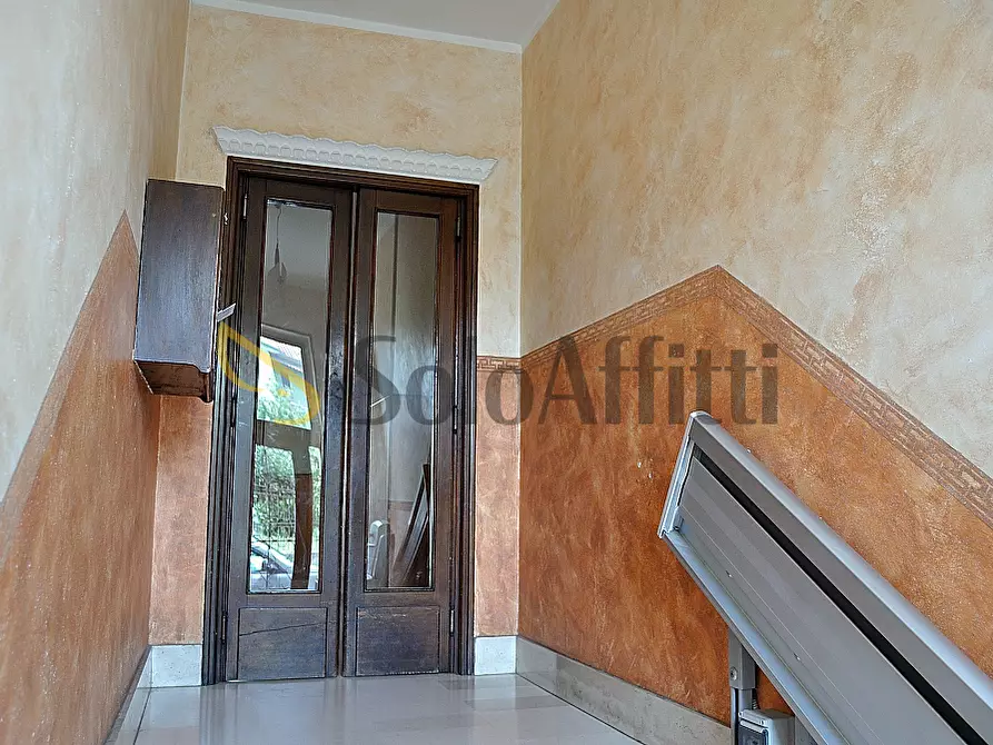 Immagine 2 di Trilocale in affitto  in Via Giosuè Carducci 20 a Settimo Torinese