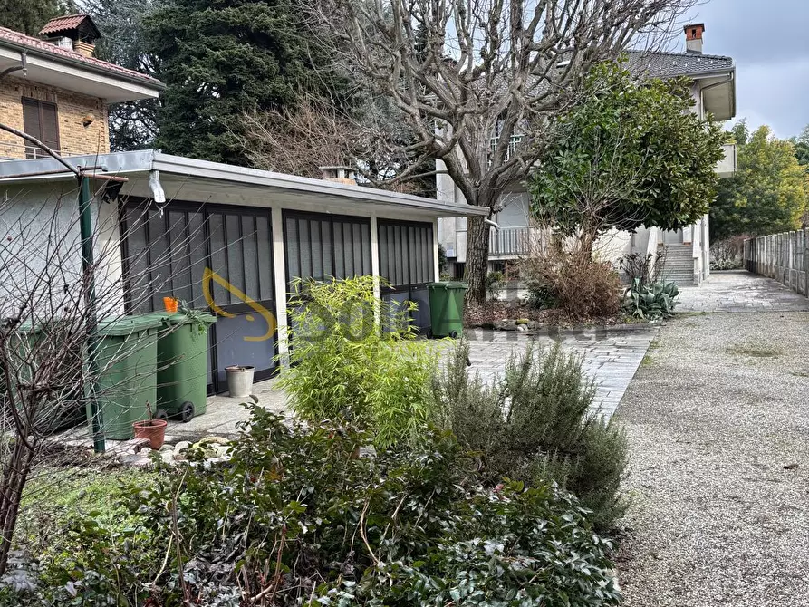 Immagine 36 di Quadrilocale in affitto  a Ceriano Laghetto