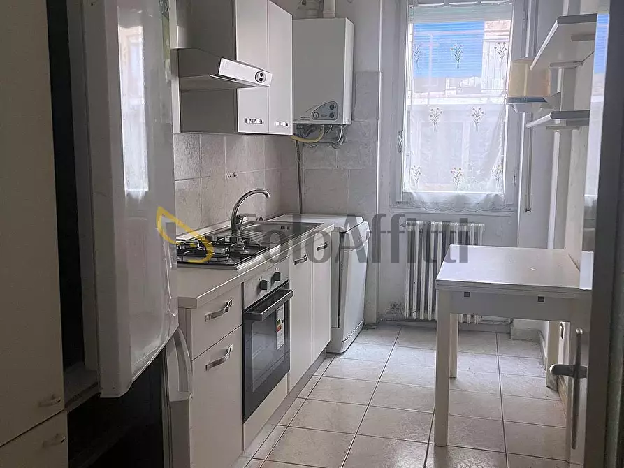 Immagine 2 di Bilocale in affitto  in Via Francesco Borromini 28 a Como