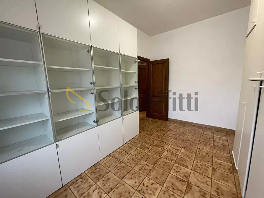 Immagine 17 di Trilocale in affitto  a Frosinone