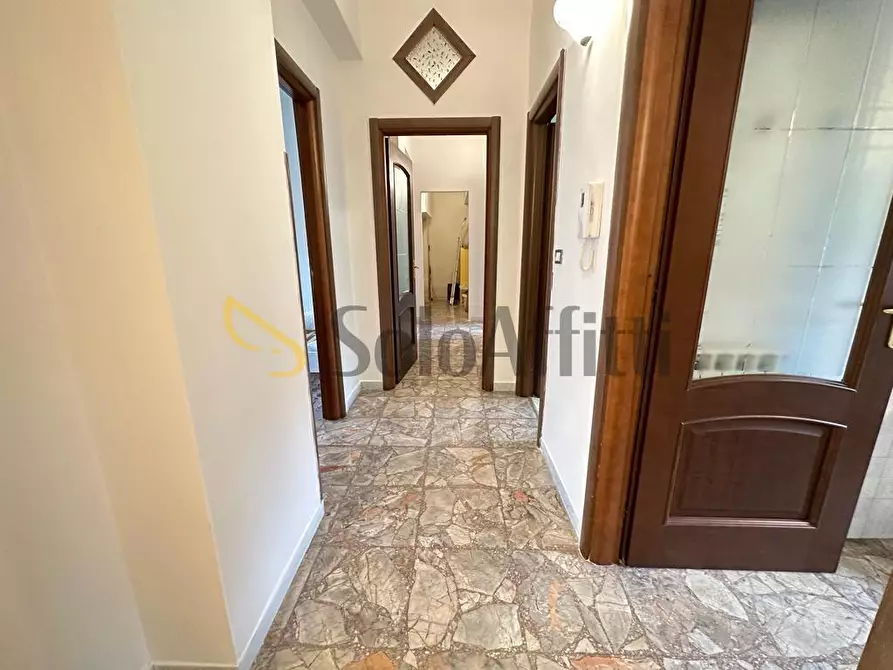 Immagine 7 di Stanza singola in affitto  in Via Ferrarecce a Caserta