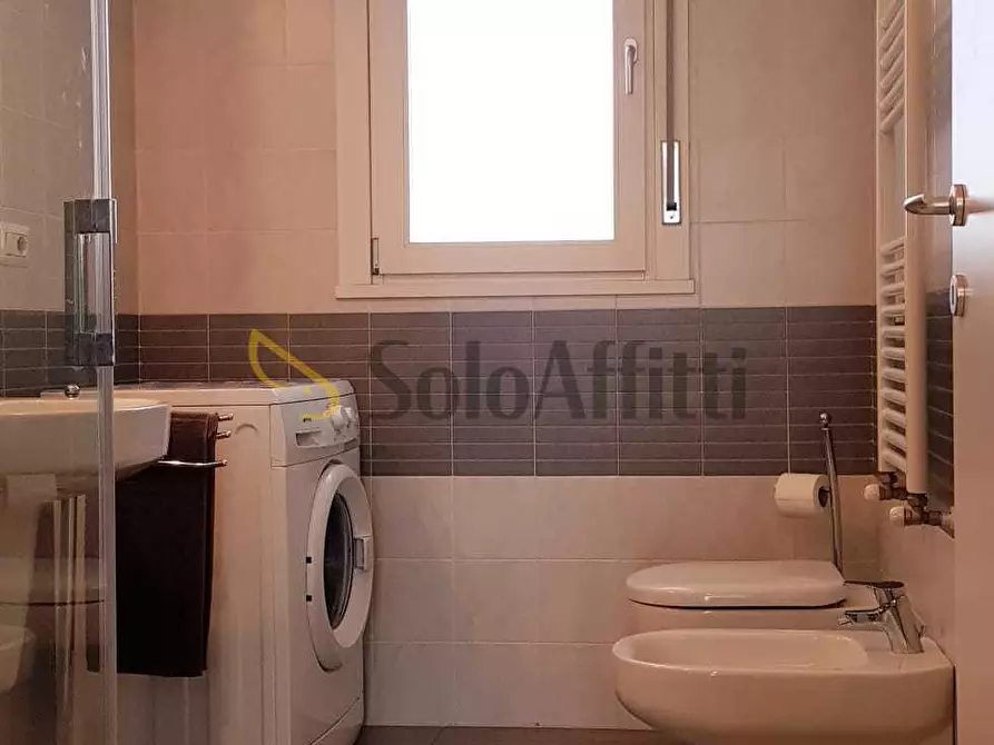 Immagine 11 di Bilocale in affitto  in CORSO TAZZOLI 14 a Torino