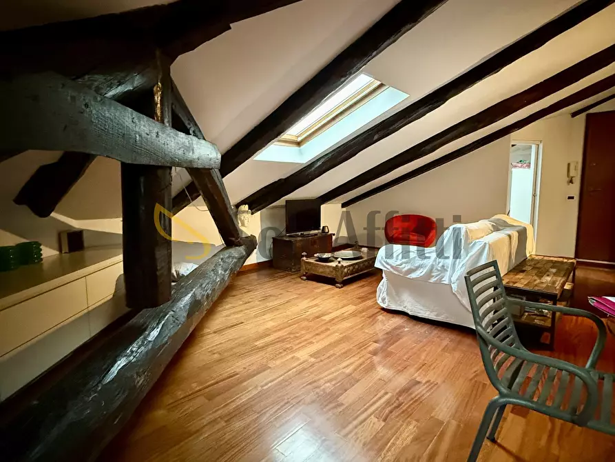 Immagine 9 di Bilocale in affitto  in Via Magenta 37 a Torino