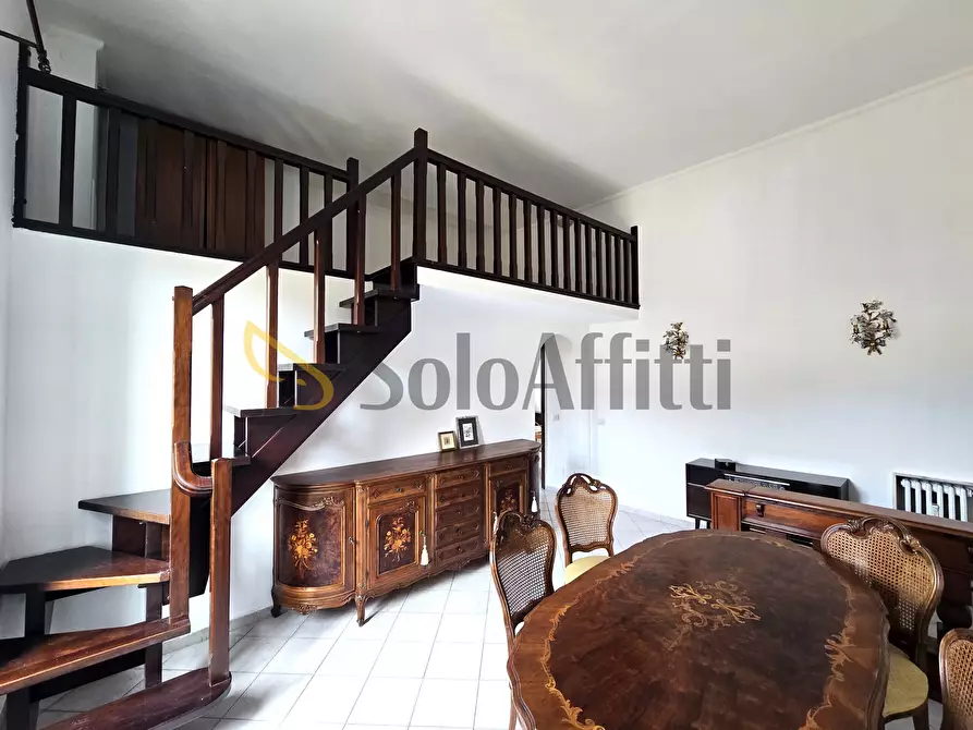 Immagine 10 di Trilocale in affitto  in Piazza di Santa Croce in Gerusalemme 1 a Roma