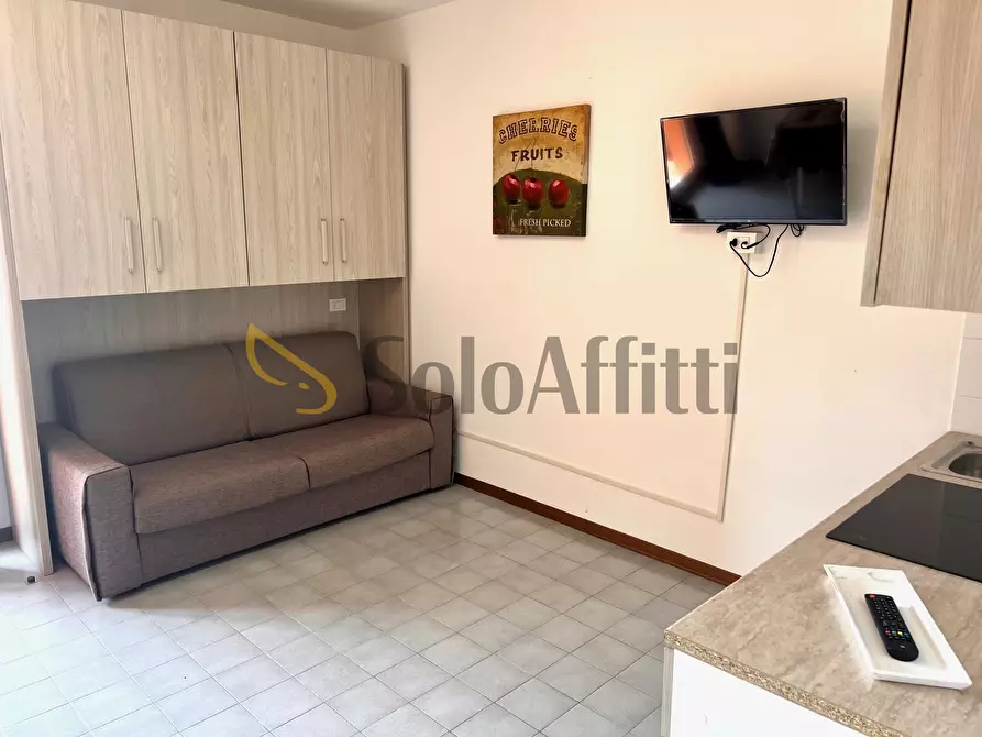 Immagine 3 di Monolocale in affitto  in Via Cavour 85 a Alba Adriatica