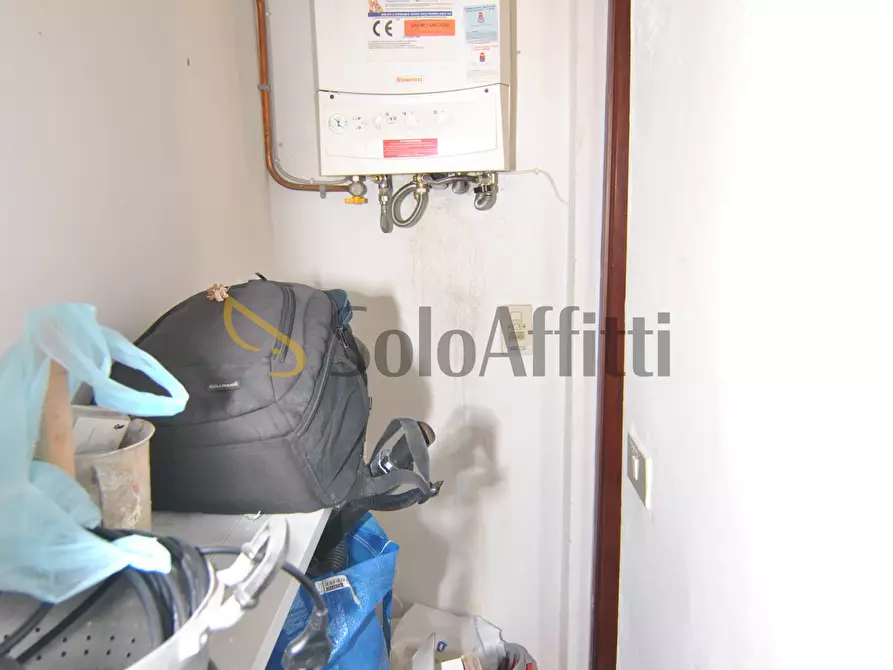 Immagine 10 di Quadrilocale in affitto  a Livorno