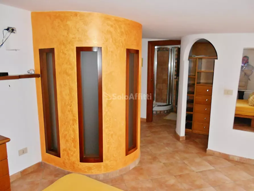 Immagine 27 di Villetta a schiera in affitto  in Via Fiorenzuola di Focara a Fiumicino