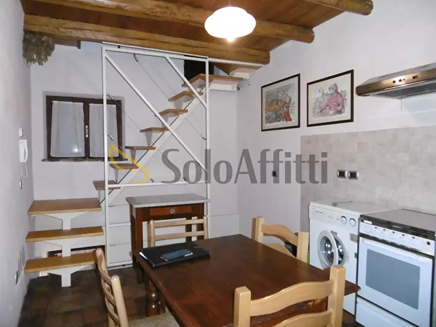 Immagine 1 di Bilocale in affitto  a Osimo