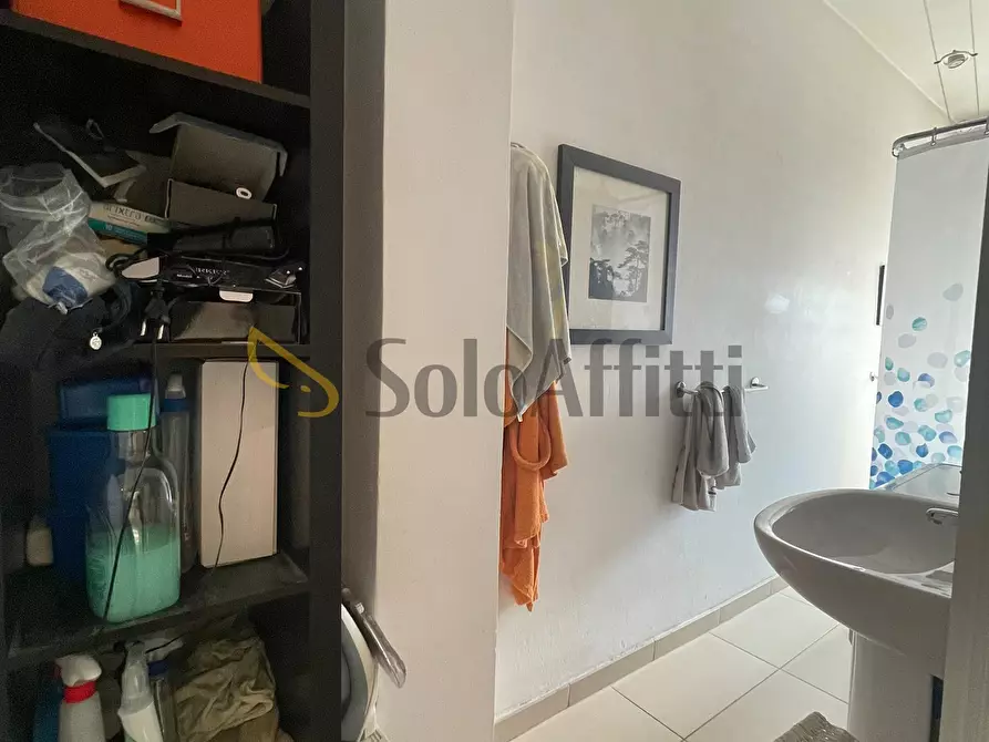 Immagine 17 di Bilocale in affitto  in VIA FINALMARINA a Torino