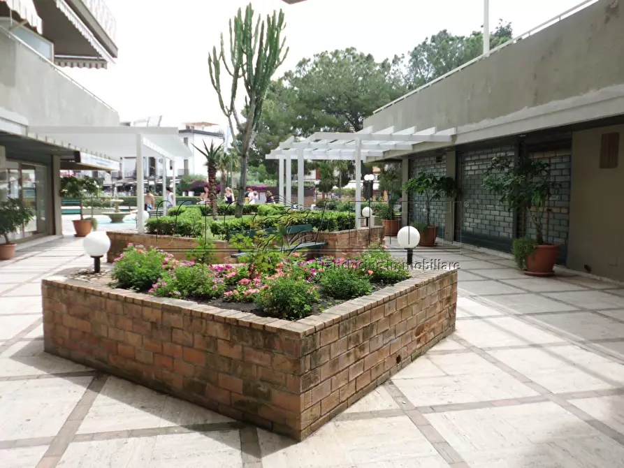 Immagine 22 di Trilocale in affitto  in Via Jannuzzo 14 a Giardini-Naxos