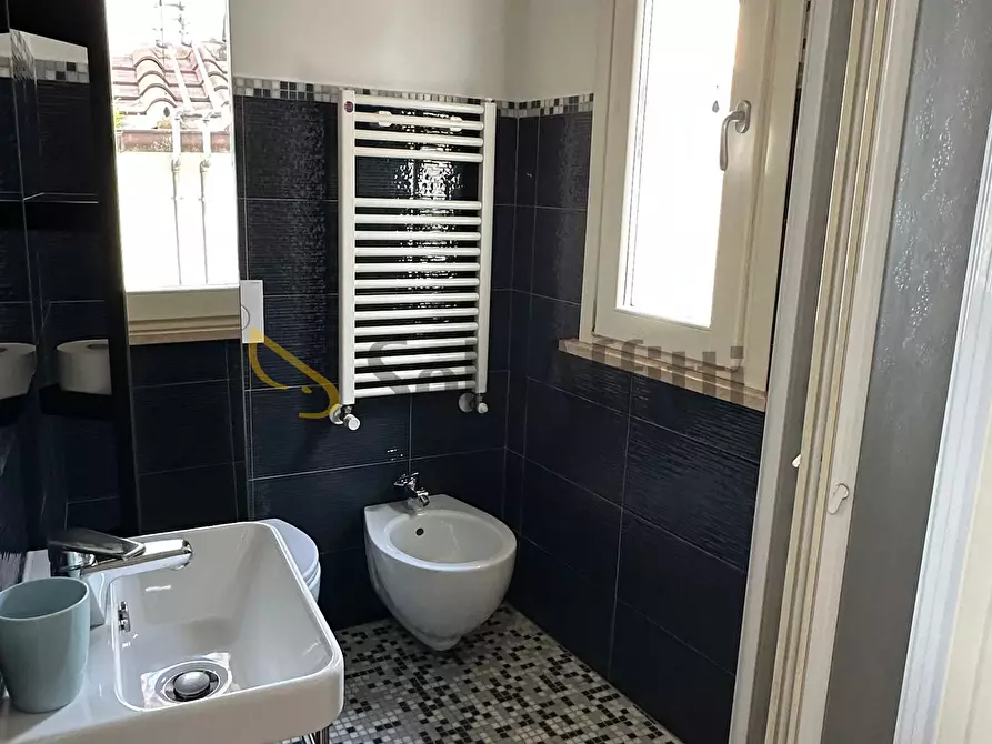 Immagine 11 di Bilocale in affitto  in Via Tre Archi a Terni