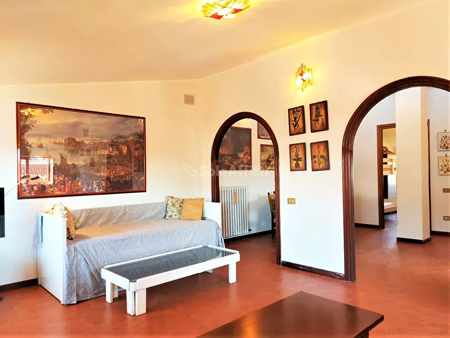 Immagine 18 di Pentalocale in affitto  in Via Giorgio Giorgis a Fiumicino