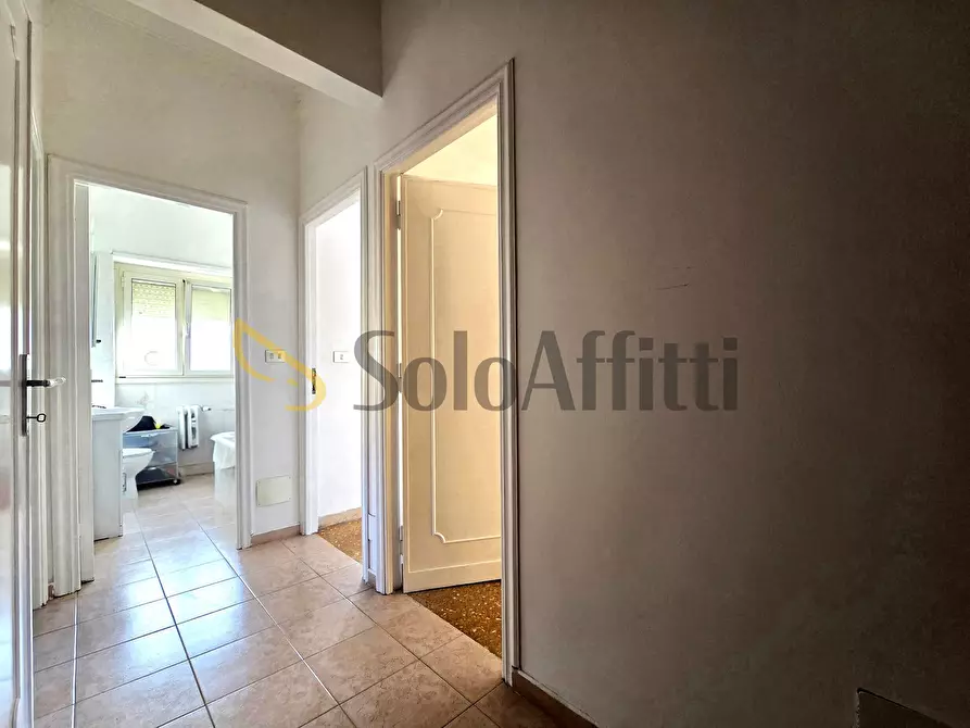 Immagine 6 di Trilocale in affitto  in Via Montasio 4141 a Roma